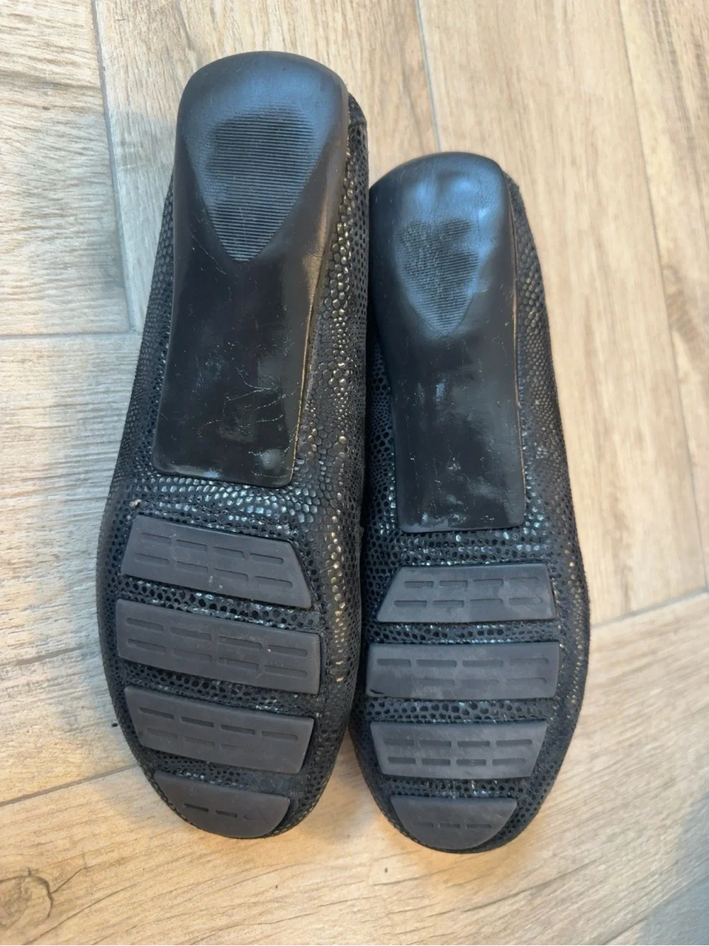 Italian Embossed Snakeskin Print Leather Loafers. Size 8